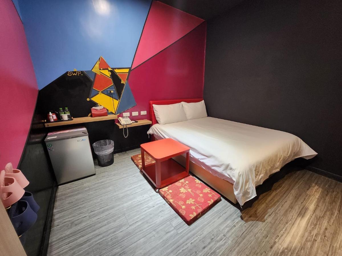 Swf淡水新五福旅館 Sinwufu Hotel Luaran gambar