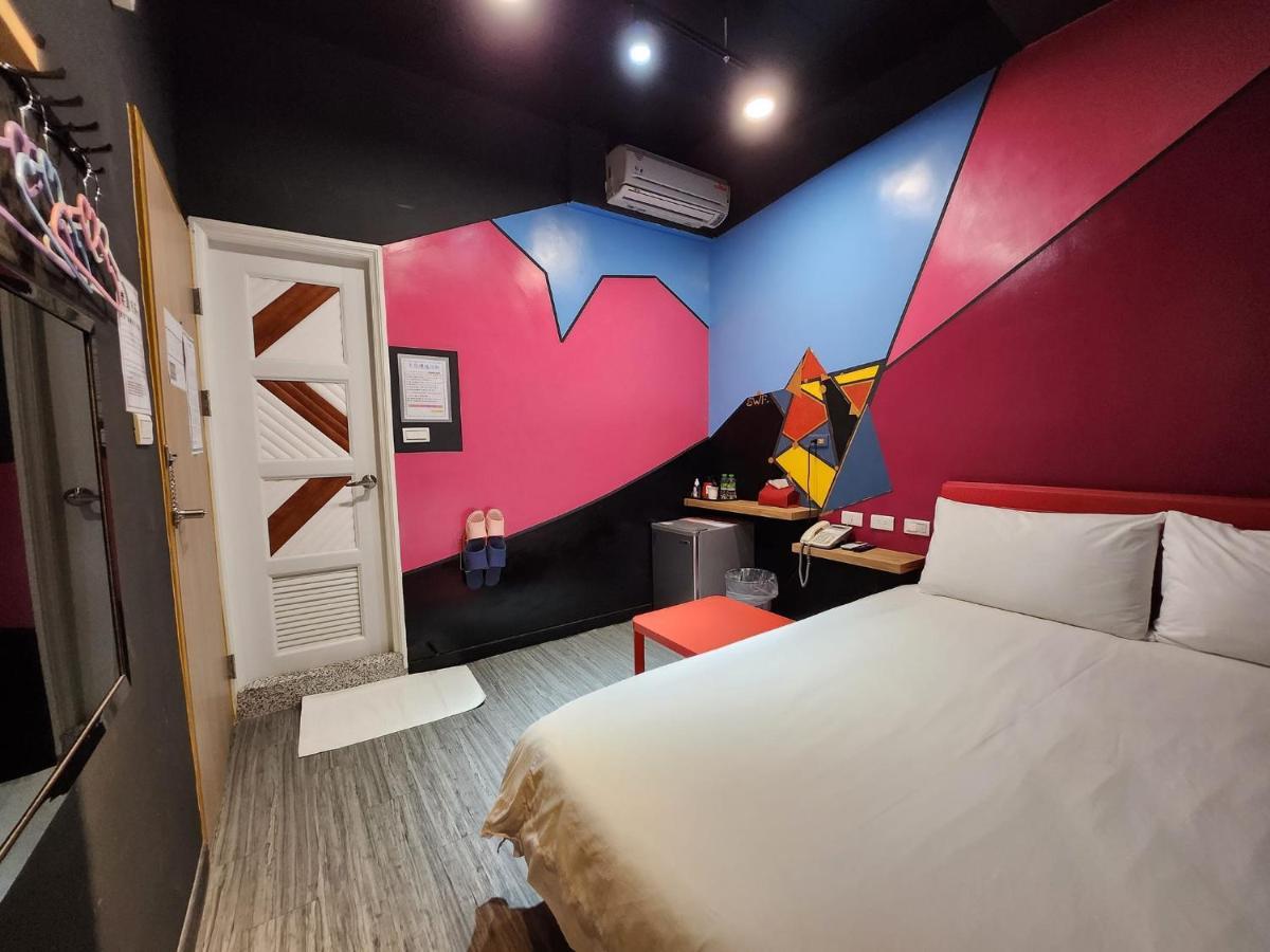 Swf淡水新五福旅館 Sinwufu Hotel Luaran gambar