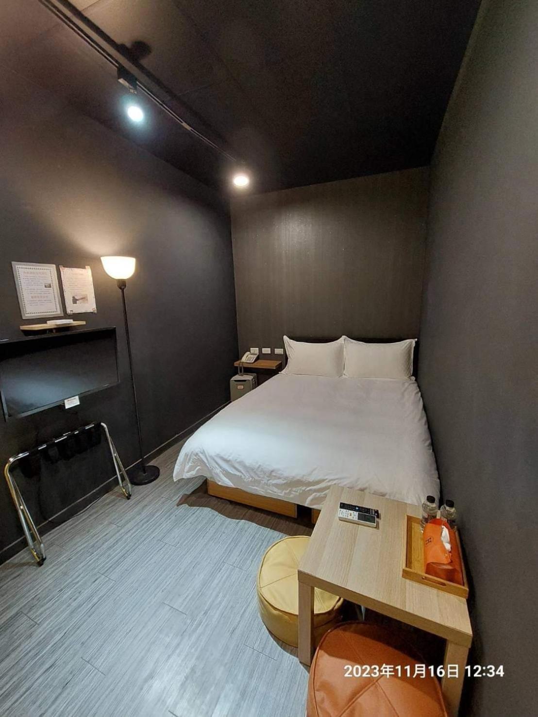 Swf淡水新五福旅館 Sinwufu Hotel Luaran gambar