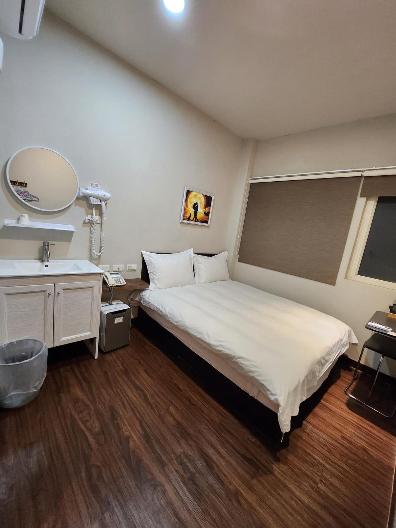 Swf淡水新五福旅館 Sinwufu Hotel Luaran gambar